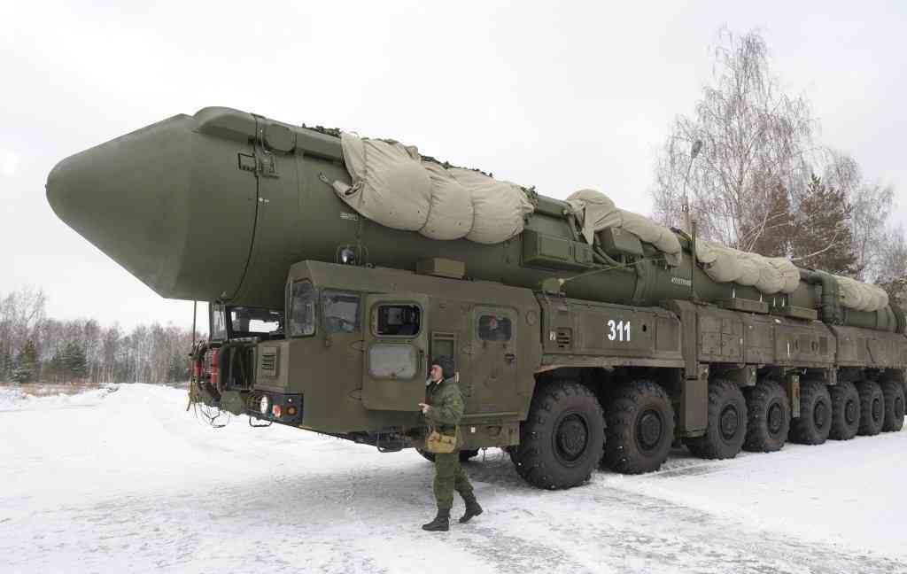 Перевооружение на ракетные комплексы "Ярс" пройдет в РВСН в 2014 году