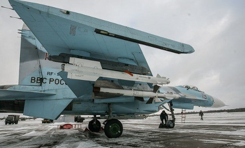 Россия создаст в Белоруссии авиабазу с истребителями Су-27 в 2016 году4
