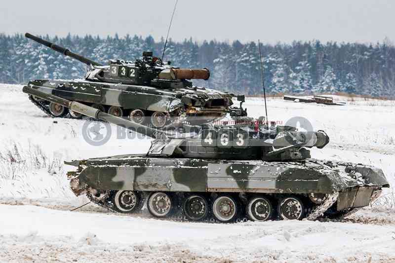 Танки Т-80У Кантемировской танковой дивизии