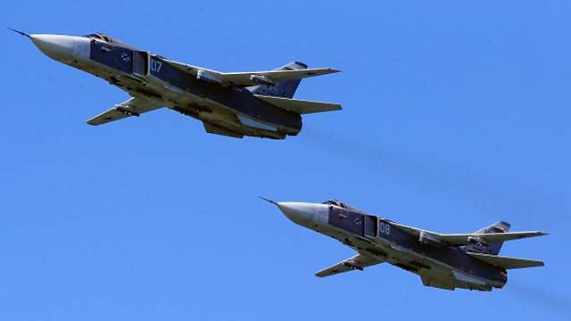 В небе над Сирией замечены бомбардировщики в российской раскраске