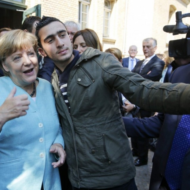 Беженцы Ангелы Меркель сделали жизнь в Германии невыносимой.