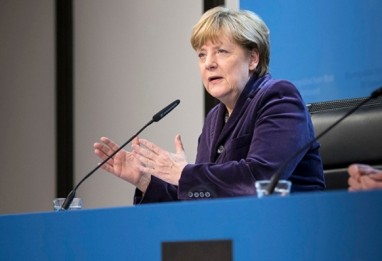 Меркель борется за власть в ЕС