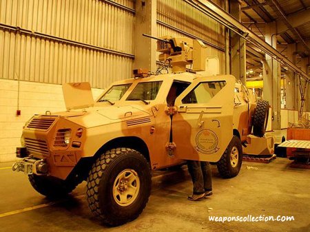 Представлены легкие бронеавтомобили Al Shibl компании Armoured Vehicles & Heavy Equipment Factory