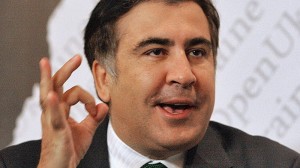 Саакашвили призвал Порошенко ввести войска в Одессу