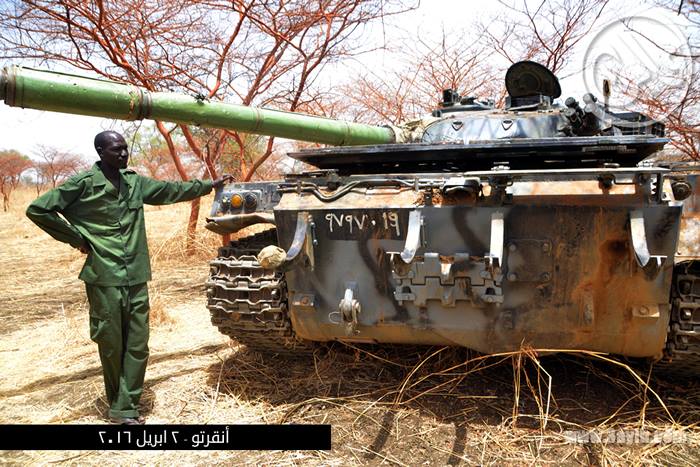 Суданские повстанцы захватили танк Al-Bashier правительственных сил страны