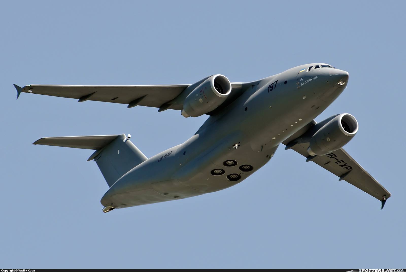 Украинский военно-транспортный самолет Ан-178 может обойти российский Ил-214