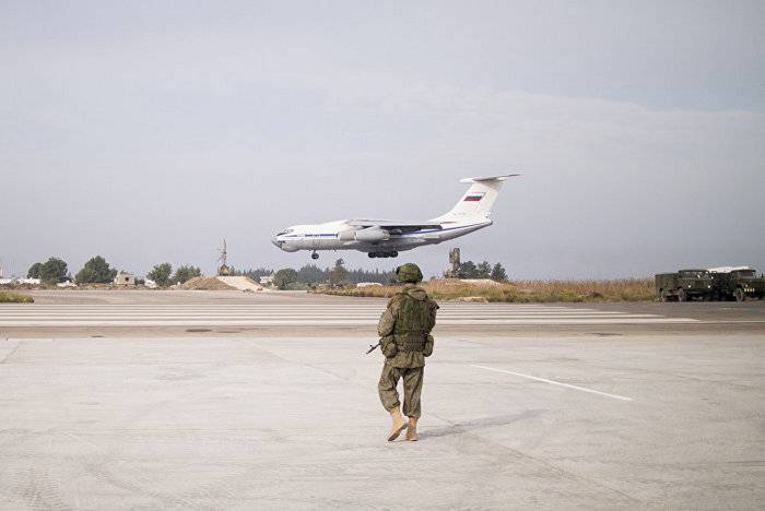 СМИ: Боевики уничтожили семь самолетов ВКС России при обстреле авиабазы Хмеймим