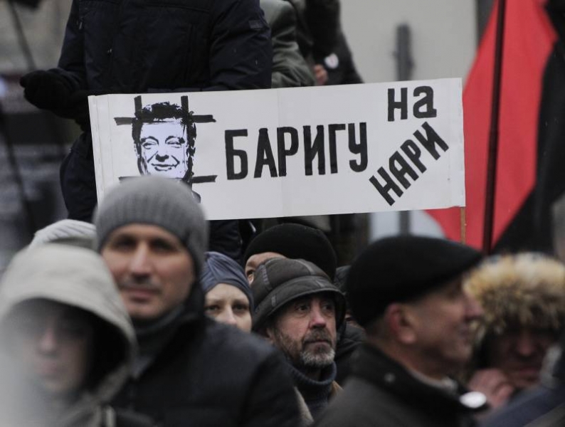 Политолог прокомментировал информацию об «обещании» Порошенко не вредить интересам РФ