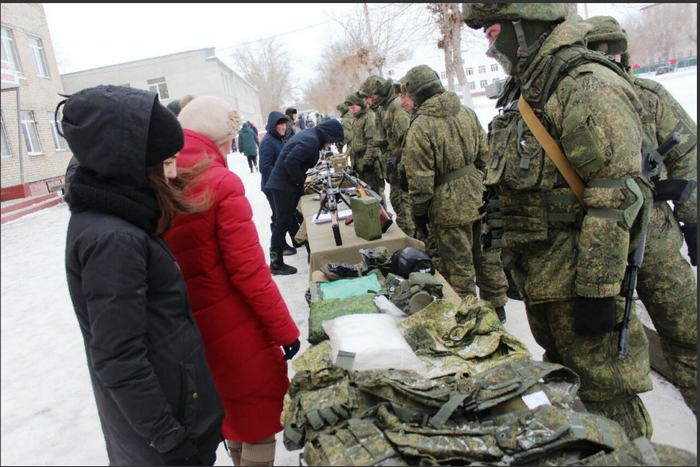 В Самаре свыше 400 новобранцев ЦВО приняли Военную присягу