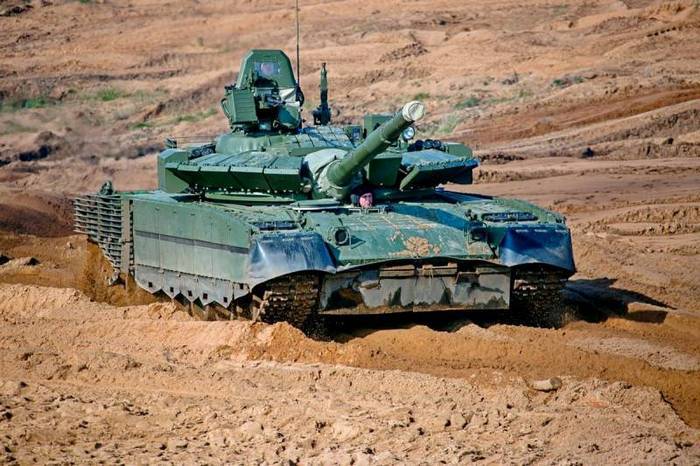Испытания танка Т-80БВМ планируется завершить в начале 2018 года