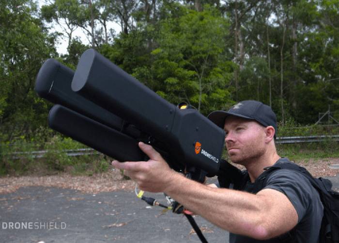 Австралийцы представили портативное противодроновое ружье