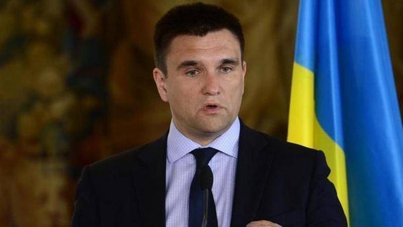 Климкин "решил" ввести в Донбасс 15 тысяч миротворцев