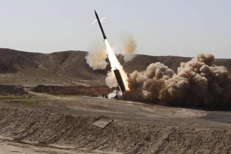 Хуситы провели крупнейшую ракетную атаку по Саудовской Аравии