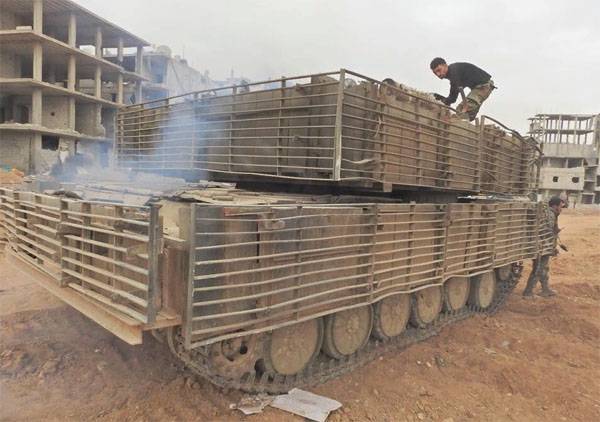 Повреждения бронетехники САА в боях с игиловцами за Ярмук. "Рёбра" в действии