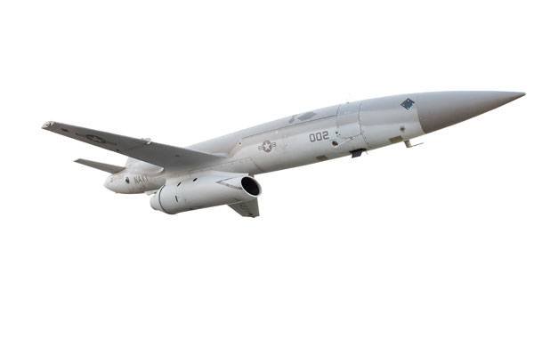 США предлагают прикрывать самолёты дронами. Mako - один из претендентов