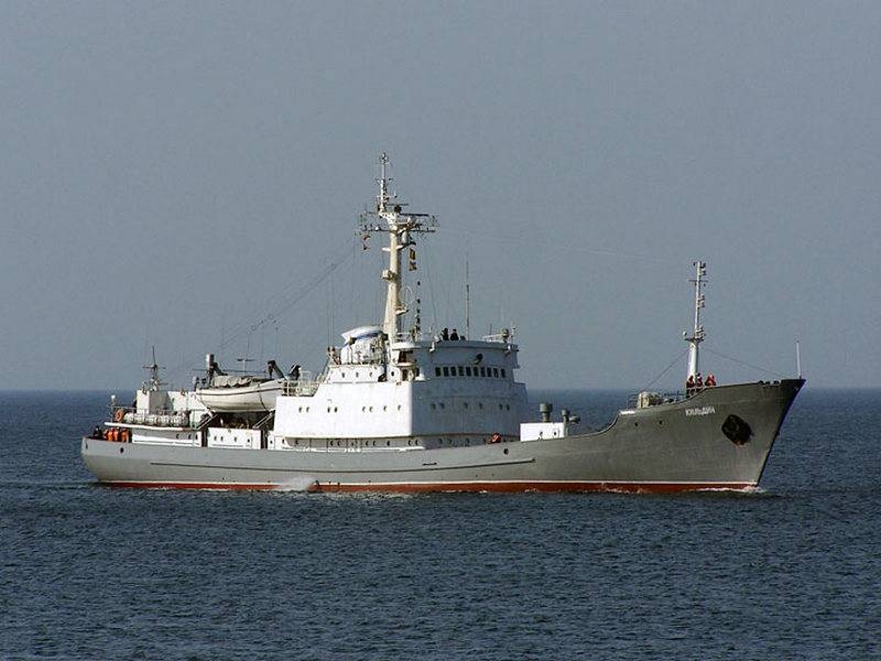 Разведывательный корабль "Кильдин" заступил на службу у берегов Сирии