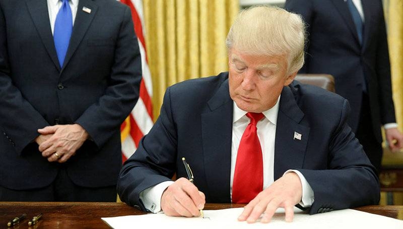 Трамп ввел пошлины на китайские товары. Китай обещает ответить