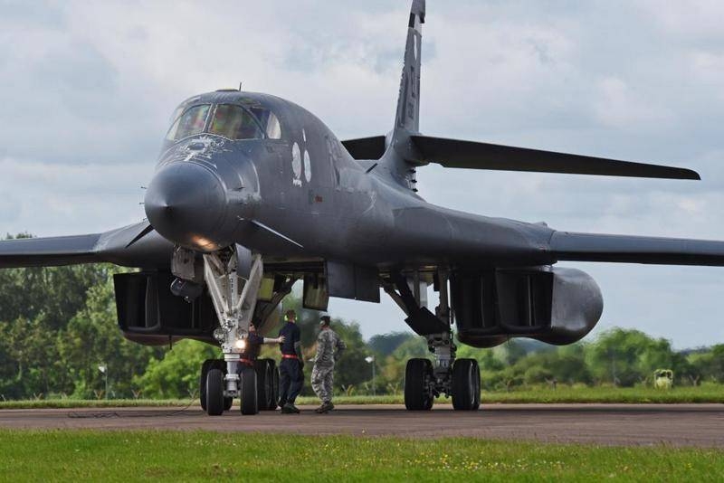 ВВС США перебросили в Европу еще один бомбардировщик B-1B Lancer