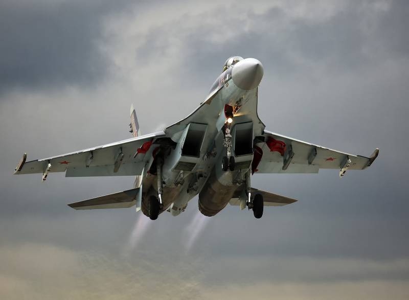Эксперт прокомментировал сообщения о недовольстве Китая самолетами Су-35