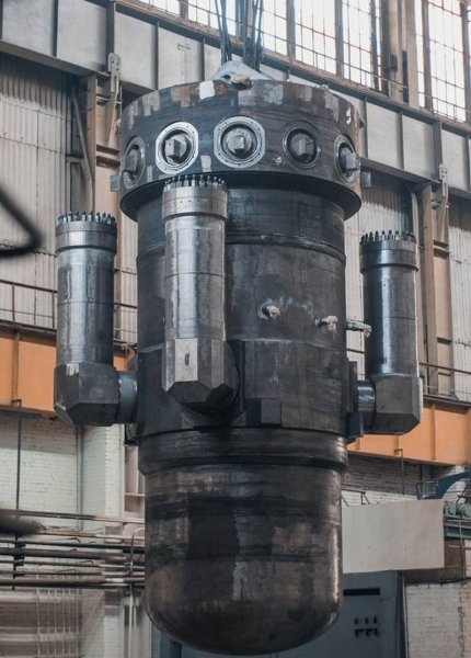 Росатом передал первый реактор для ледокола "Урал". Второй - на подходе