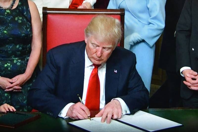 Указ Трампа: за вмешательство в выборы – санкции