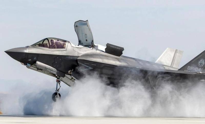 ВВС США разочарованы «невидимкой» F-35B