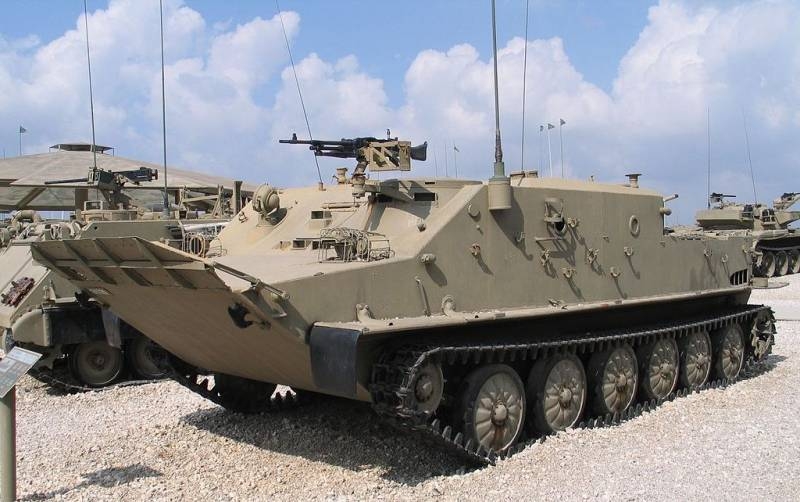 Советский ветеран БТР-50 по-прежнему в строю