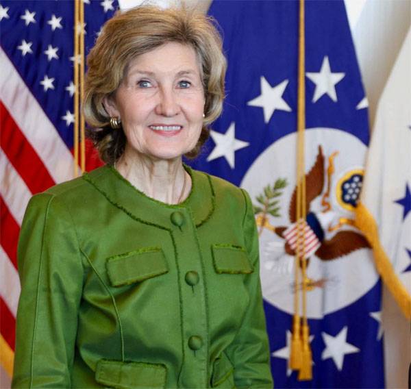 Посол США в НАТО: Я не угрожала России ударом. Включила заднюю?