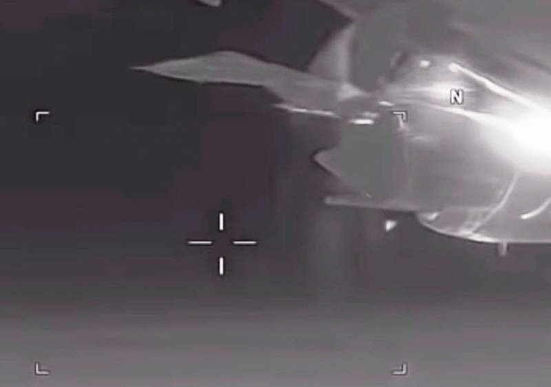 ВМС США показали кадры перехвата своего EP-3 российским Су-27