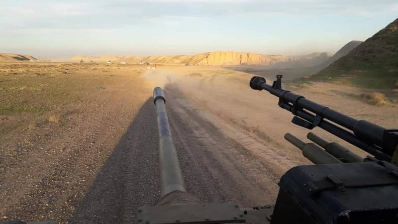 МО Ирака перебросило китайские танки к сирийской границе