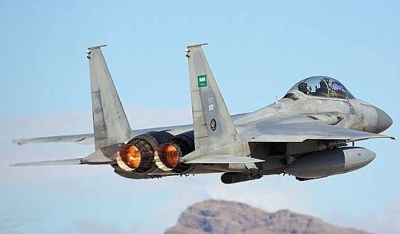 Пока в Стокгольме идут мирные переговоры, ВВС саудовской коалиции наносят по хуситам авиаудары