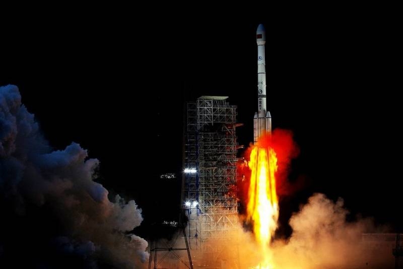 Китайский аппарат «Чанъэ-4» совершит посадку на обратной стороне Луны