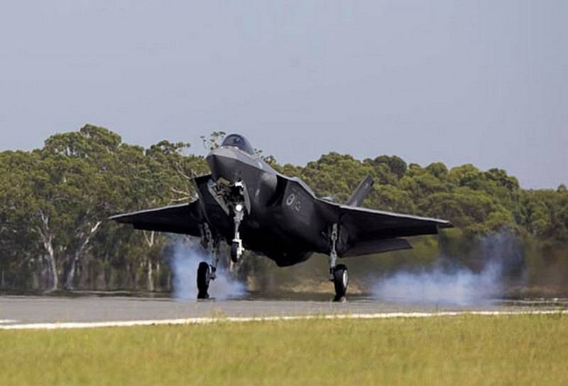 В Австралию прибыли два первых строевых истребителя F-35A