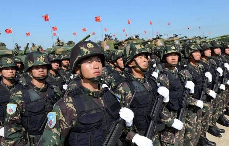 Китай значительно сократил сухопутные войска НОАК