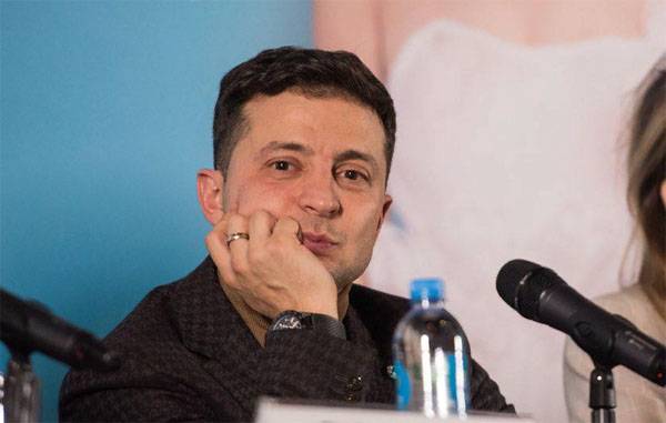 Зеленского "атошники" спросили, являются ли россияне братьями украинцам