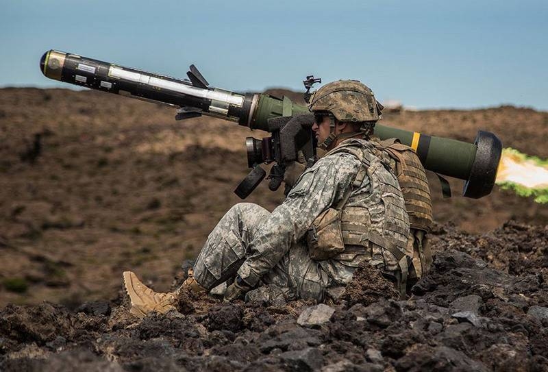 Литва вооружилась американскими противотанковыми комплексами Javelin