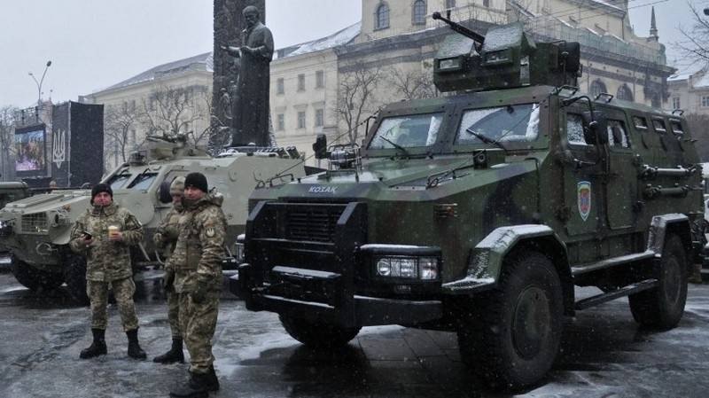 На Украине заявили об испытаниях модернизированного броневика "Казак-2М1"