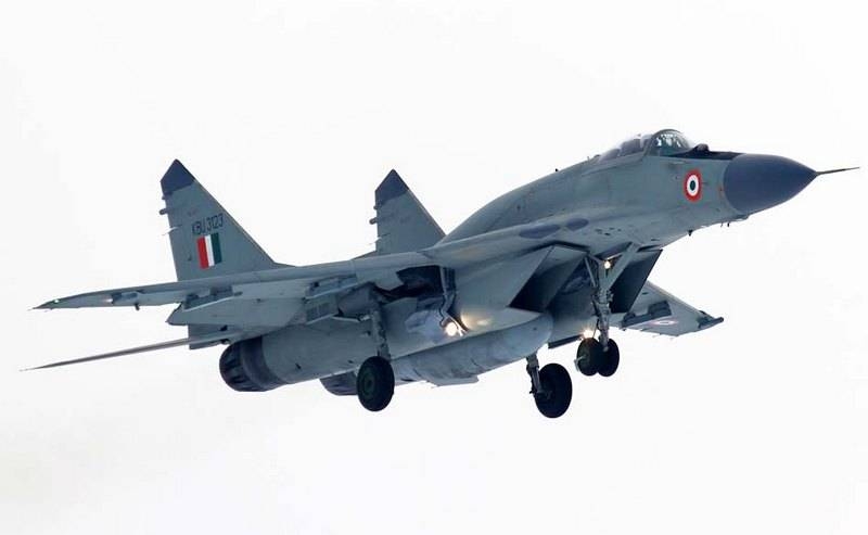 Индия начала переговоры о срочной закупке российских истребителей МиГ-29