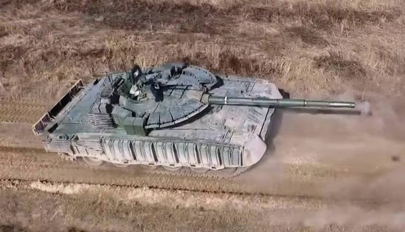 Появилось фото Т-80 с «мешочной» защитой