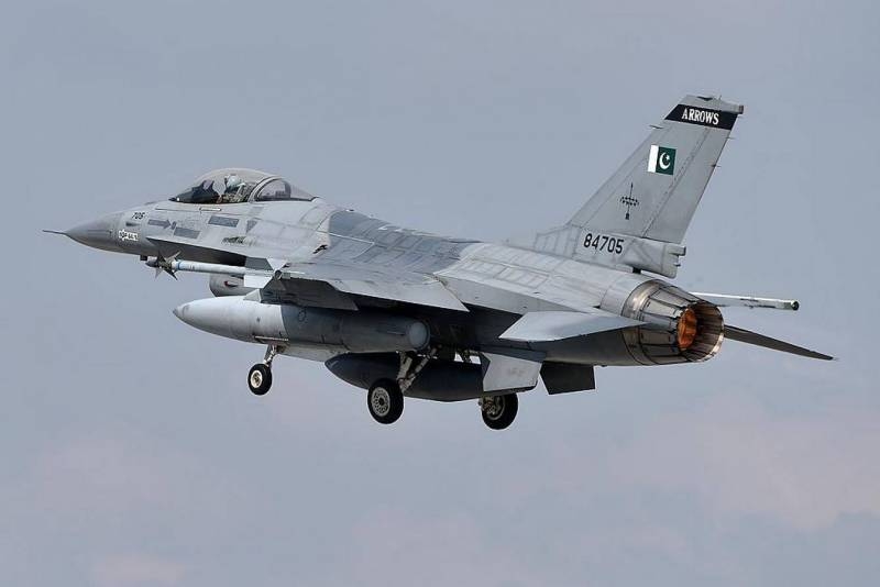 В Нью-Дели заявили, что США поставляли F-16 Пакистану для сдерживания Индии