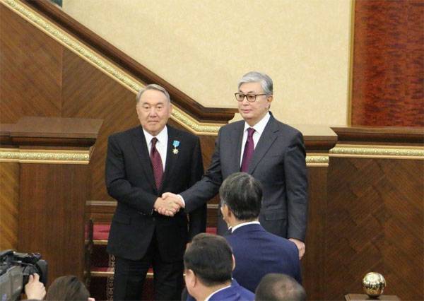 Новый глава Казахстана принёс присягу и предложил переименовать столицу