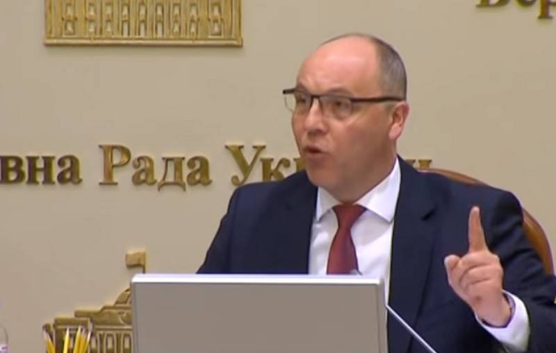 Киев принял закон об исключительности украинского языка