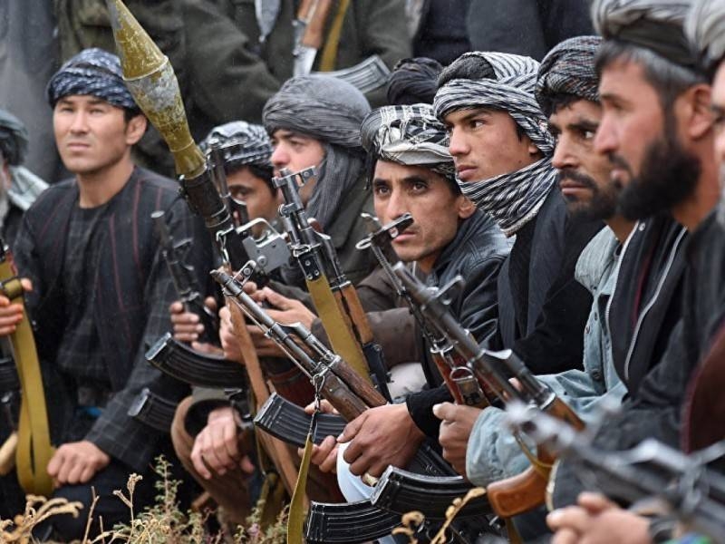 Афганистан: сотни боевиков "Талибана" атаковали афганских военных
