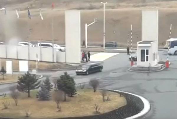 США отчитывают Германию за немецкие лимузины Кима во Владивостоке