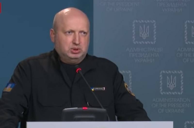 Турчинов призвал признать ФСБ и ГУ ГШ РФ террористическими организациями