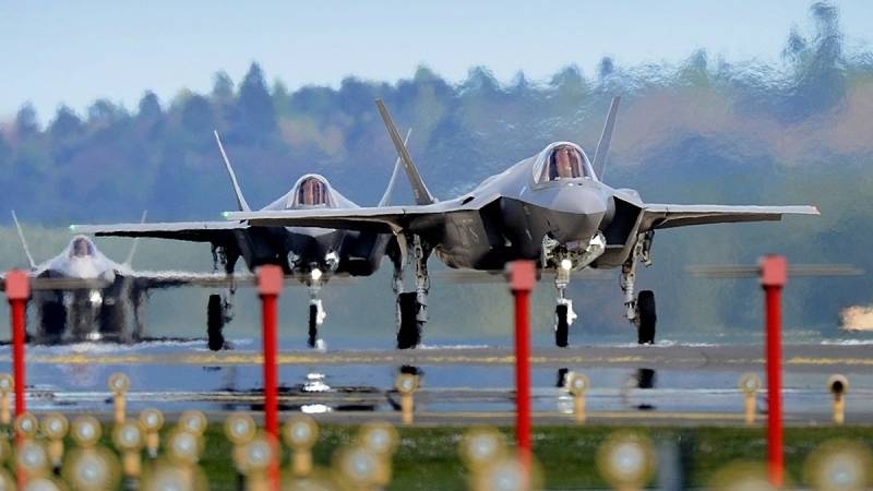 Отмечена высокая интенсивность отслаивания стелс-покрытия F-35