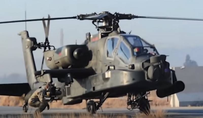 Британия перебросила в Эстонию ударные вертолеты Apache