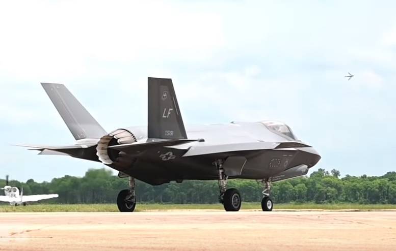 F-35 пресек радиоэлектронное подавление за счет «петли Бойда»