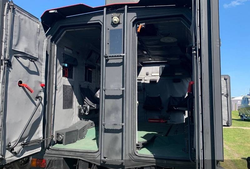Росгвардия впервые показала свой новый бронеавтомобиль "Горец-ССН"
