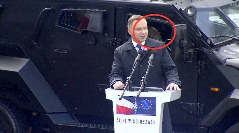 В Варшаве прошёл масштабный военный парад